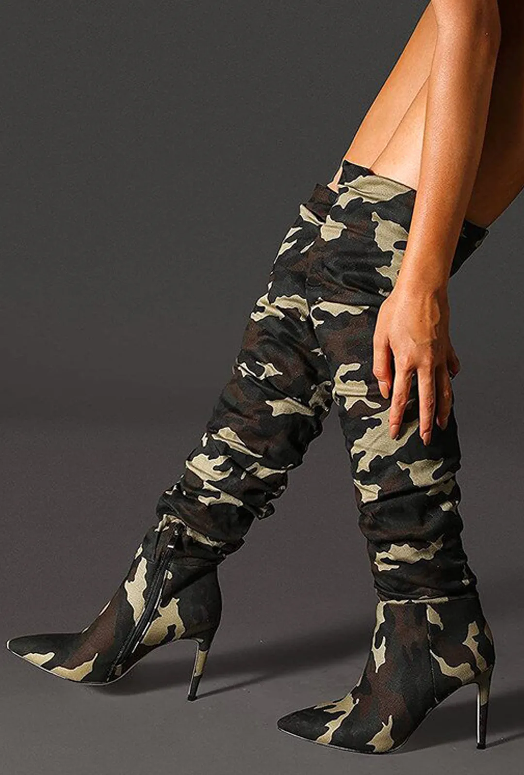 GeGE - SUEDE CAMO OTK HEEL BOOTS