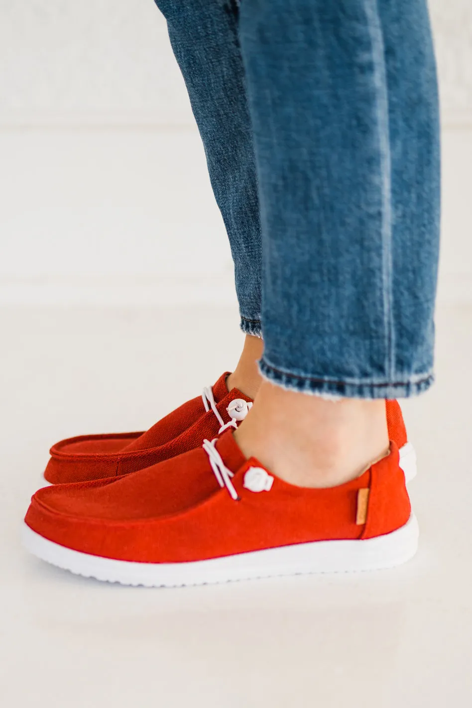 Kayak Shoe in Red